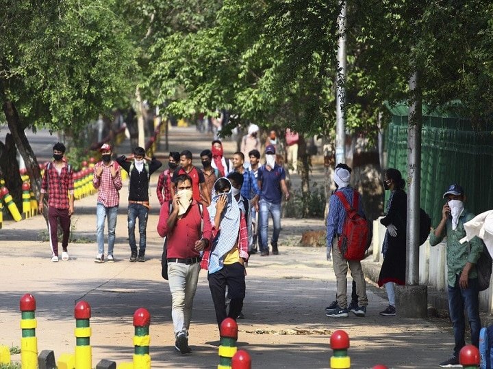 सीसीटीवी की निगरानी में कल से होगी इंटर परीक्षा 2 students afp